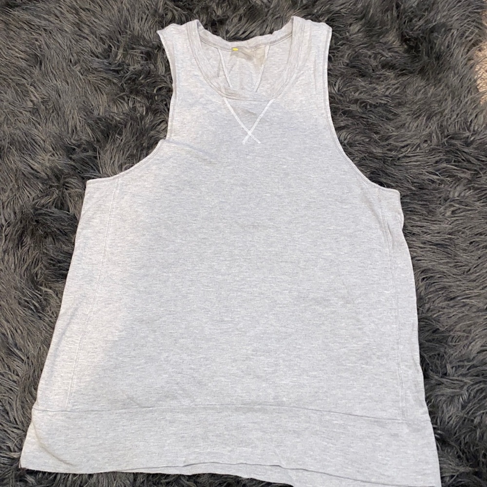 Women's Zella grey sleeveless tank top , shirt, comfy workout top , sz S